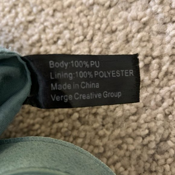 Lord and Taylor Bag - Picture 4 of 4